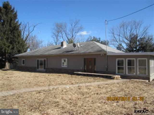 3352 Deininger Road York, PA 17406 - Photo 1 of 15 Gallery Image 1