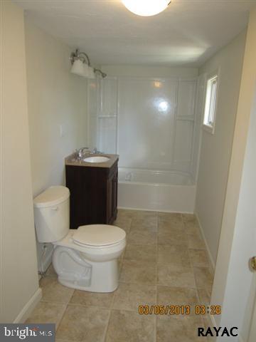 3352 Deininger Road York, PA 17406 - Photo 12 of 15 Gallery Image 12