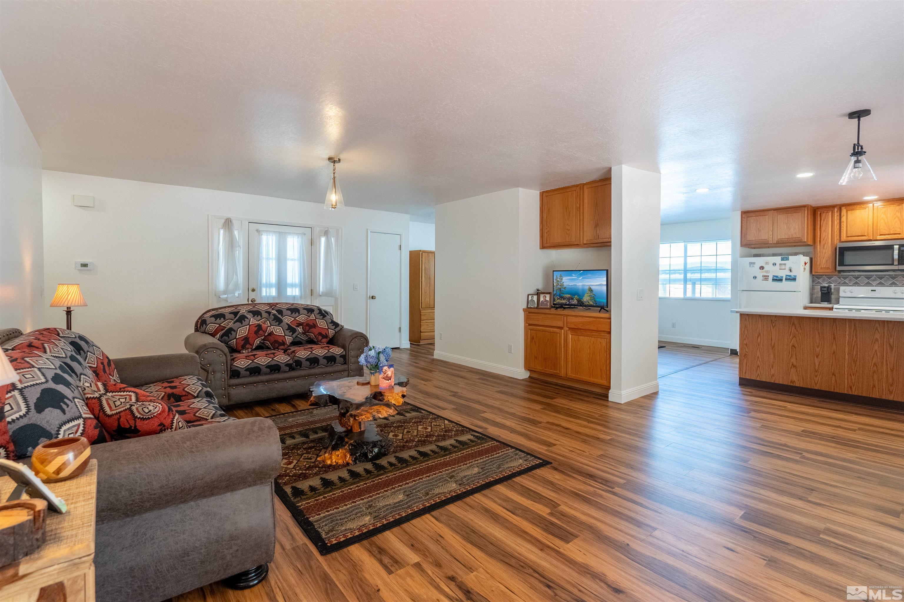 45 Count Fleet Court Reno, NV 89502 - Photo 6 of 33 Photo 6
