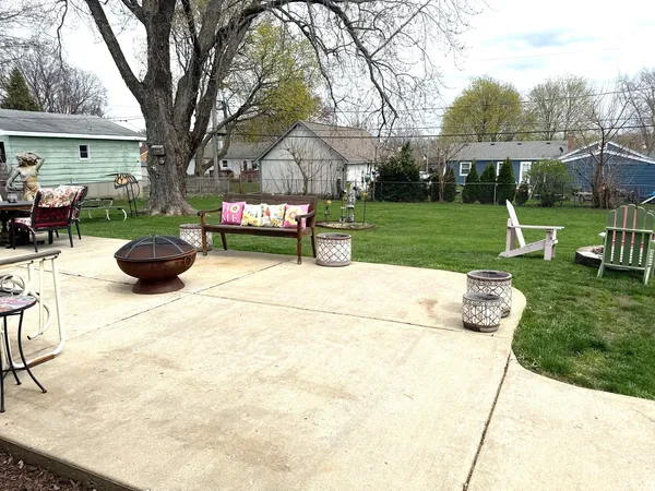 $349,900 | 121 North Marion Avenue, Bartlett, IL 60103