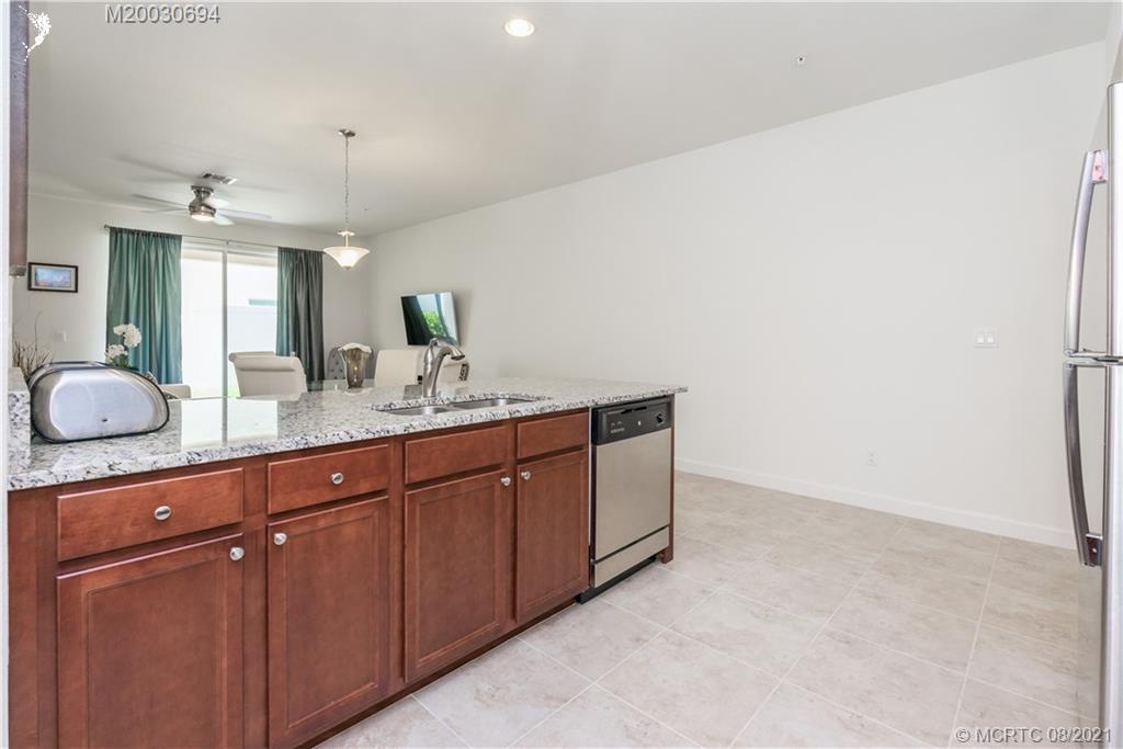 9499 Southwest Merlin Court Stuart, FL 34997 - Photo 14 of 36 Gallery Image 14