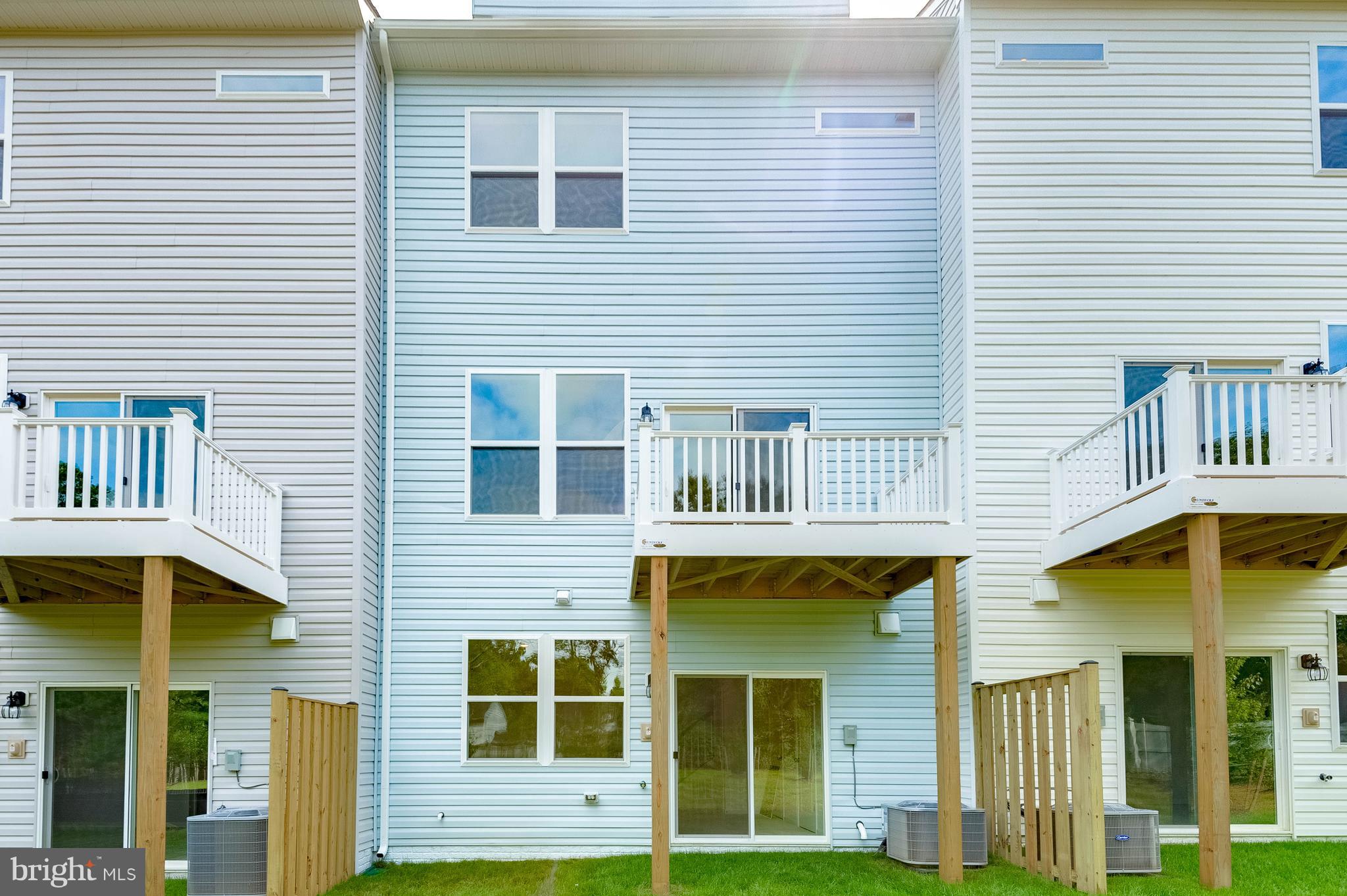 2526 Broad Reach Boulevard Edgewater, MD 21037 - Photo 30 of 30 Exterior (Rear)