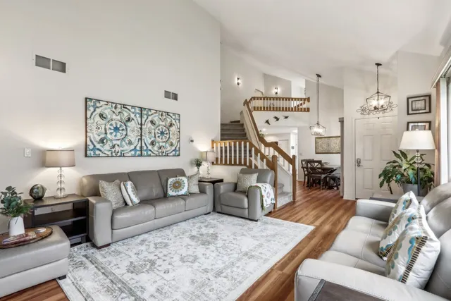 $495,000 | 14048 Waters Edge Trail, New Berlin, WI 53151