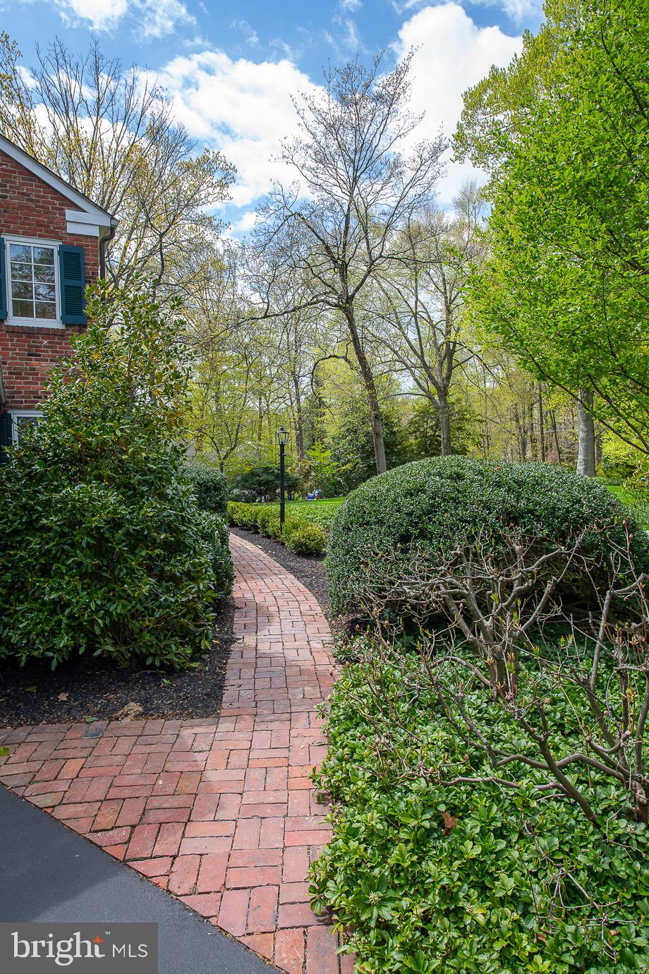43 Northwoods Road Wayne, PA 19087 - Photo 4 of 52 Brick Walkway