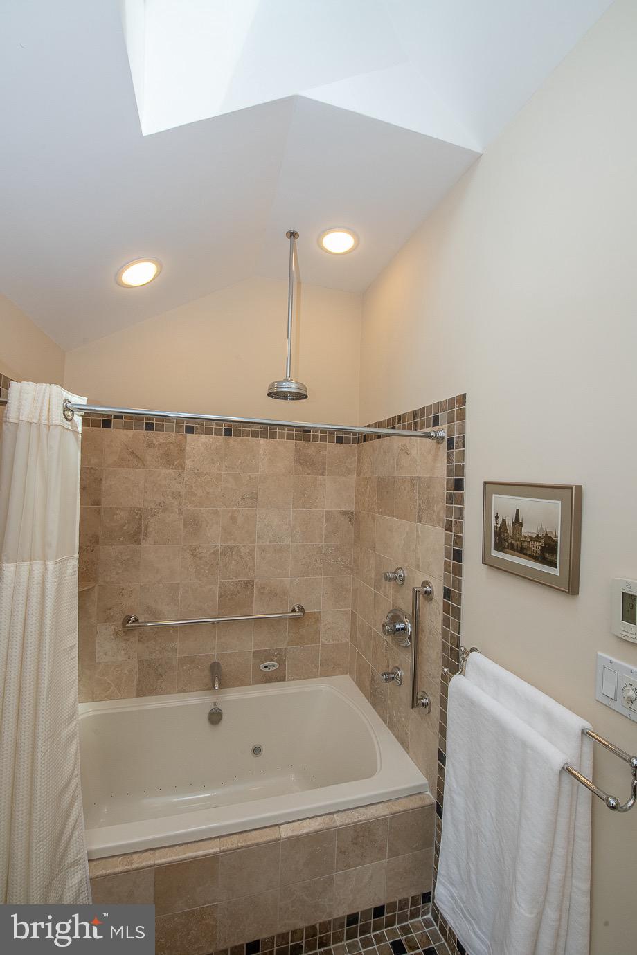 43 Northwoods Road Wayne, PA 19087 - Photo 32 of 52 Hall Bathroom