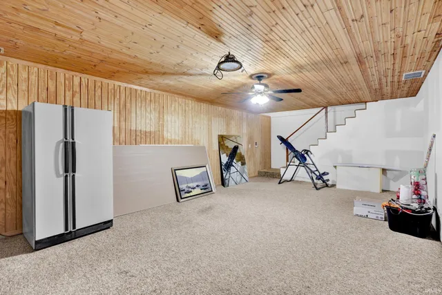 $265,000 | 500 Greentree Drive, Unit 11, Bedford, IN 47421