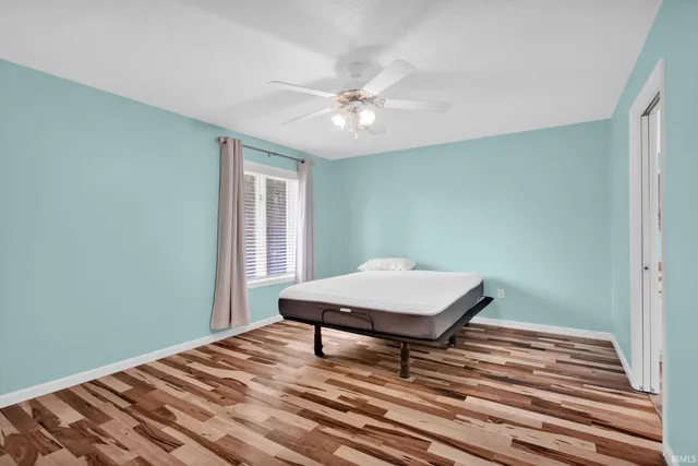 $265,000 | 500 Greentree Drive, Unit 11, Bedford, IN 47421