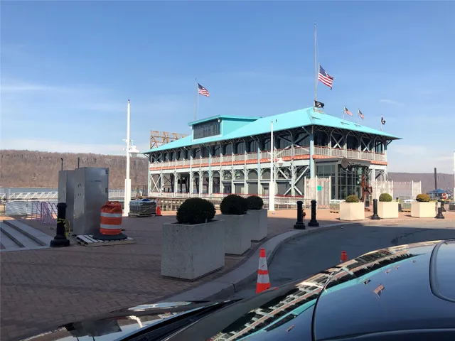 $175,000 | 855 Palisade Avenue, Unit 2E, Yonkers, NY 10703