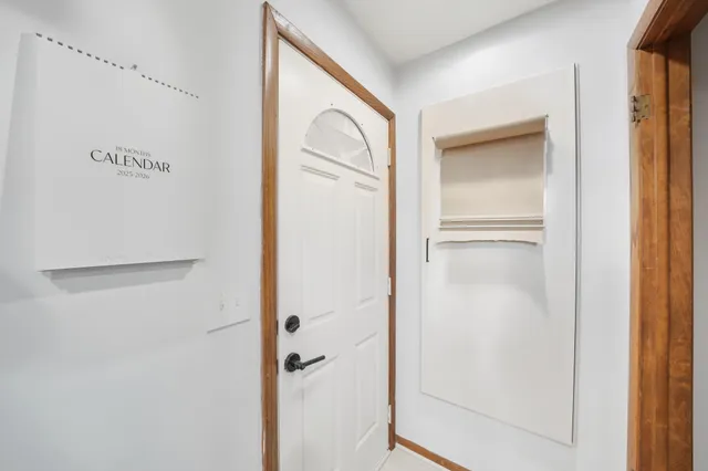 $300,000 | 422 Mill Street East, Cannon Falls, MN 55009