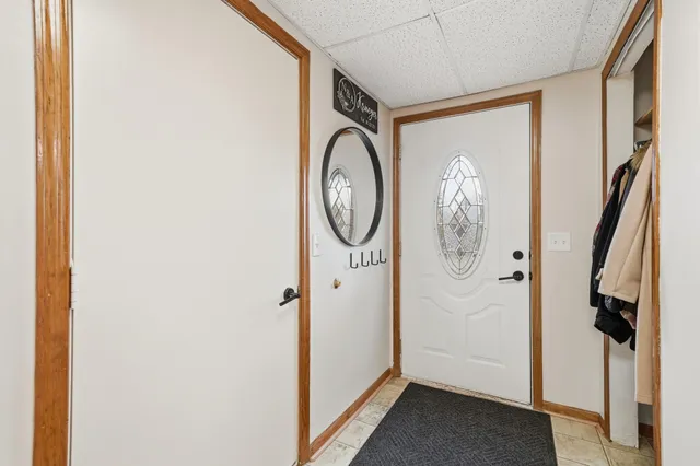 $300,000 | 422 Mill Street East, Cannon Falls, MN 55009