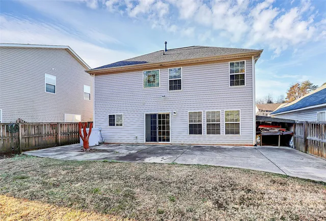 $2,400 | 15611 Normans Landing Drive, Charlotte, NC 28273