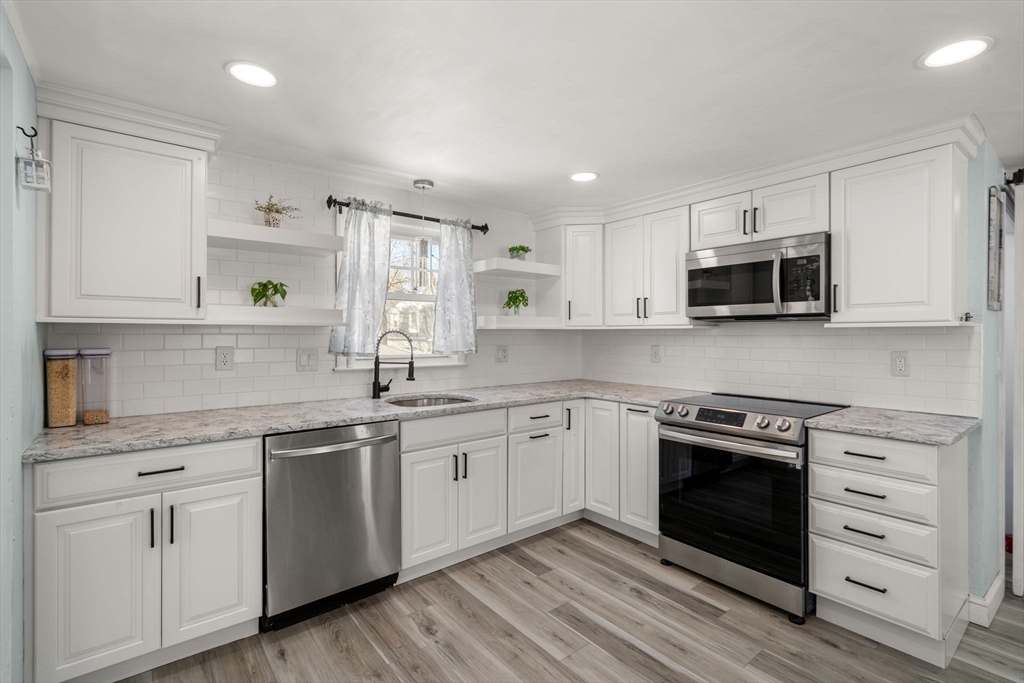 32 Packard Road Stoughton, MA 02072 - Photo 5 of 36