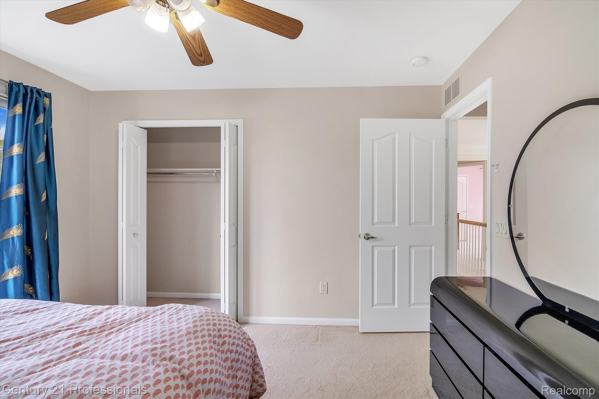 536 Bedlington Drive Rochester, MI 48307 - Photo 37 of 54 40-536 Bedlington Dr-Windowstill Real Estate Photography-41.jpg