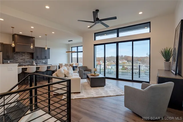 $1,249,000 | 1152 Normandy Road, Osage Beach, MO 65065