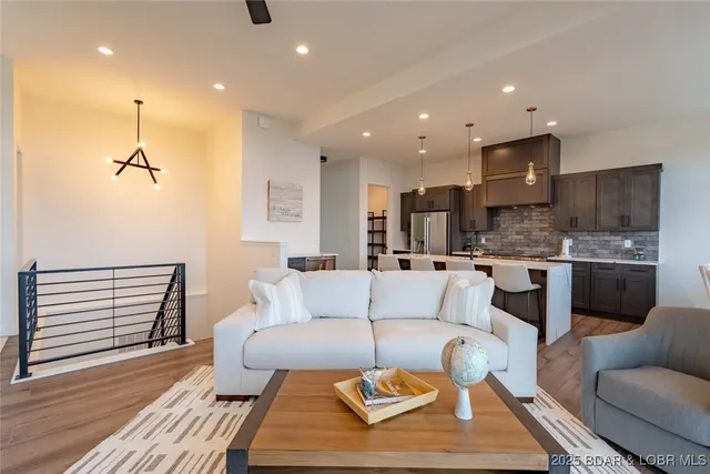 $1,249,000 | 1152 Normandy Road, Osage Beach, MO 65065