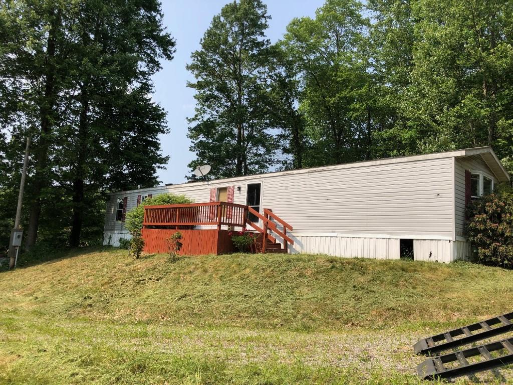 149 Shearer Road Chicora, PA 16025 - Photo 1 of 11 Gallery Image 1