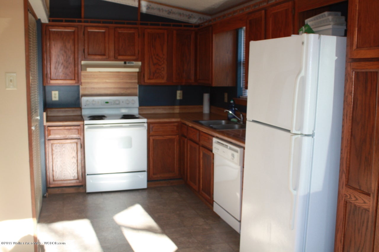 2956 Blooming Grove Road Jasper, AL 35504 - Photo 2 of 13 Gallery Image 2