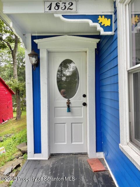 698 North Abington Road Clarks Summit, PA 18411 - Photo 34 of 36 a view of entryway