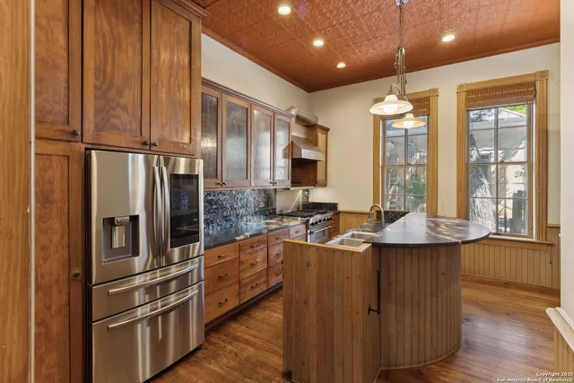 $1,195,000 | 134 Cedar Street, San Antonio, TX 78210