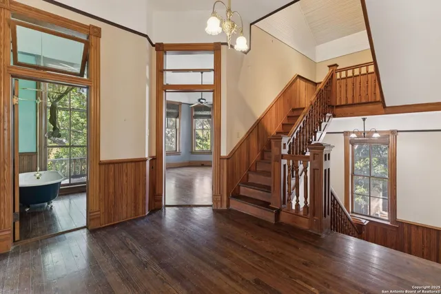 $1,195,000 | 134 Cedar Street, San Antonio, TX 78210