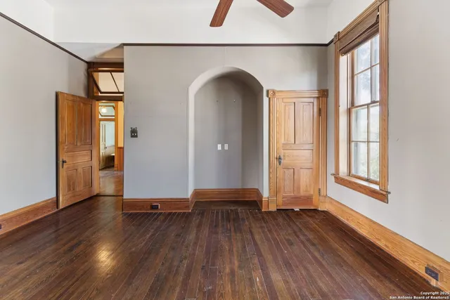 $1,195,000 | 134 Cedar Street, San Antonio, TX 78210