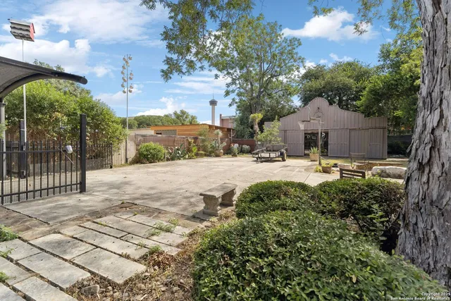 $1,195,000 | 134 Cedar Street, San Antonio, TX 78210