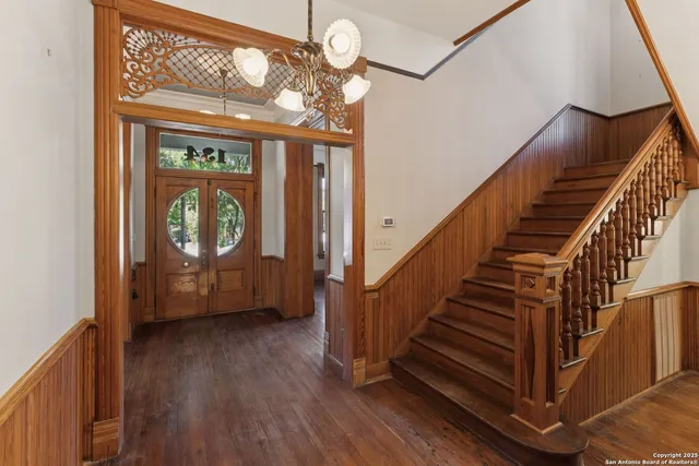 $1,195,000 | 134 Cedar Street, San Antonio, TX 78210