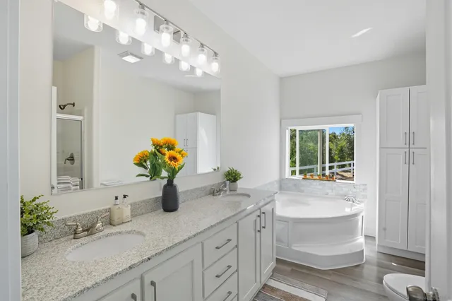 $1,499,000 | 2080 Curtis Drive, Vista, CA 92084