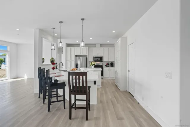 $1,499,000 | 2080 Curtis Drive, Vista, CA 92084