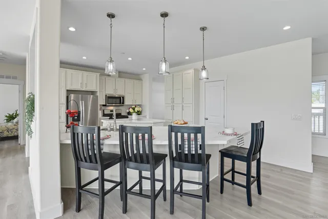 $1,499,000 | 2080 Curtis Drive, Vista, CA 92084