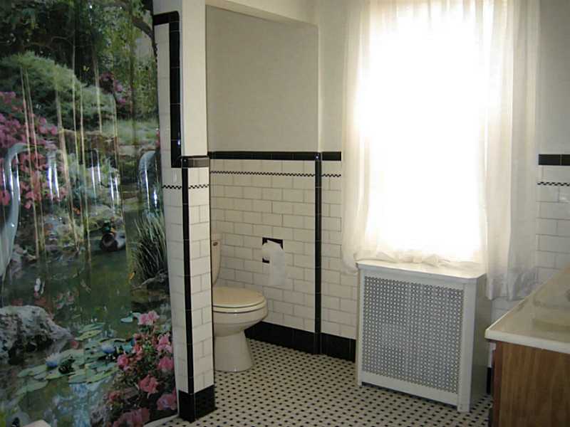 55 Edgehill Road Providence, RI 02906 - Photo 8 of 17 Den/Family/Great Room.