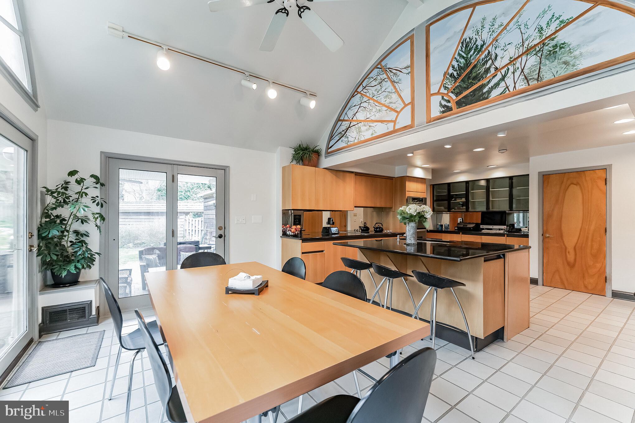 1223 Pinewood Road Villanova, PA 19085 - Photo 13 of 38