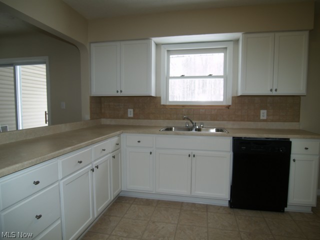 720 Aurora Lake Road Aurora, OH 44202 - Photo 3 of 19