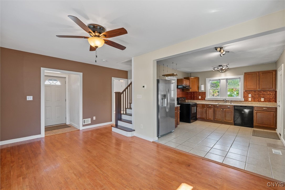 205 Elbow Road Salina, NY 13212 - Photo 12 of 50