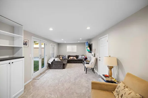 $968,000 | 933 East Woodland Lane, Glendora, CA 91741