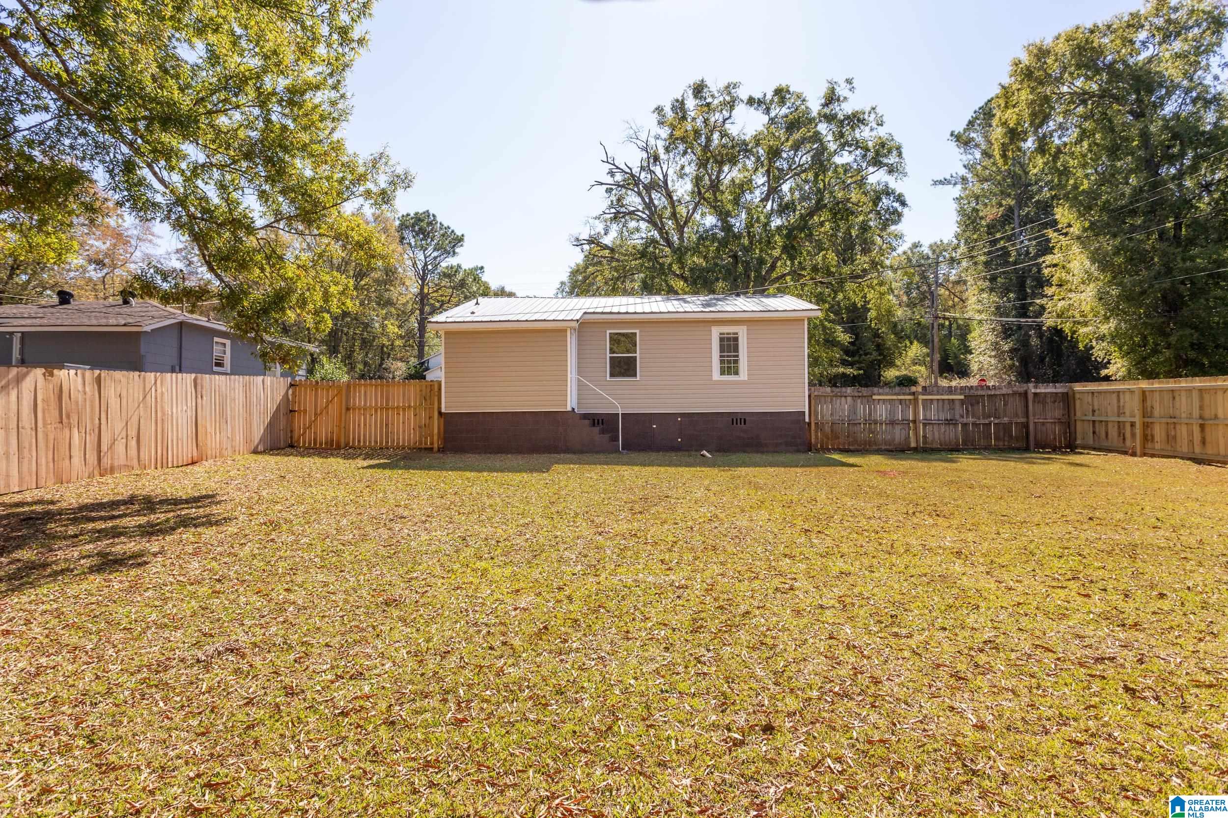 400 Lancaster Street Talladega, AL 35160 - Photo 24 of 26