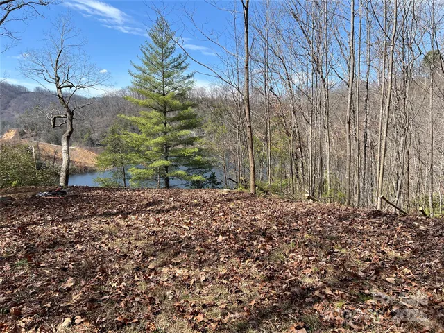 $326,000 | 134 Dars Lane, Unit 7, Tuckasegee, NC 28783