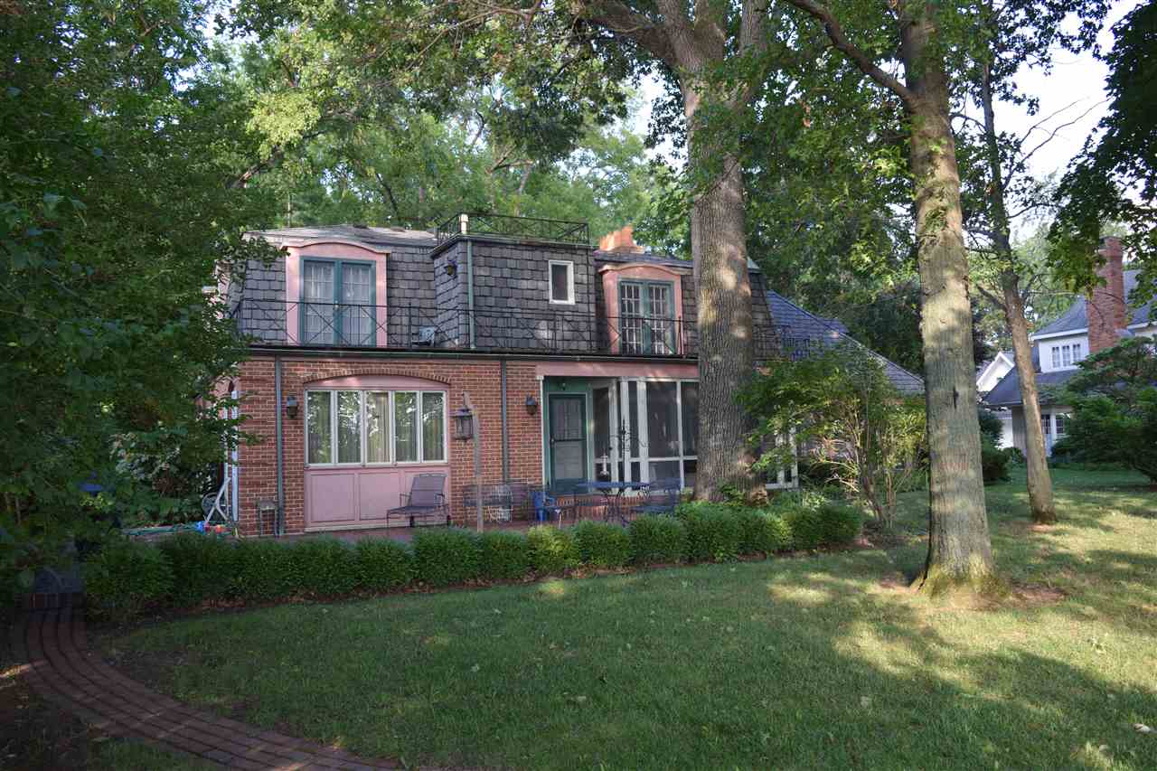 12217 North Ogden Point Road Syracuse, IN 46567 - Photo 2 of 34 Gallery Image 2