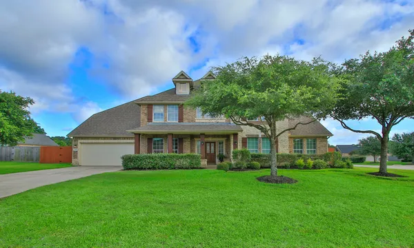 $1,195,000 | 10458 Waterstone Estates Court, Tomball, TX 77375