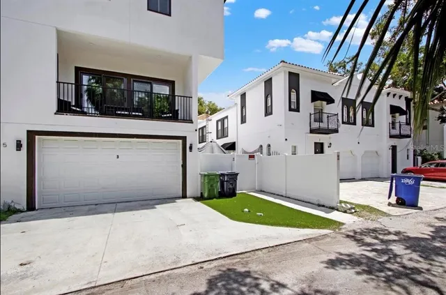 $5,400 | 405 South Westland Avenue, Unit 3, Tampa, FL 33606