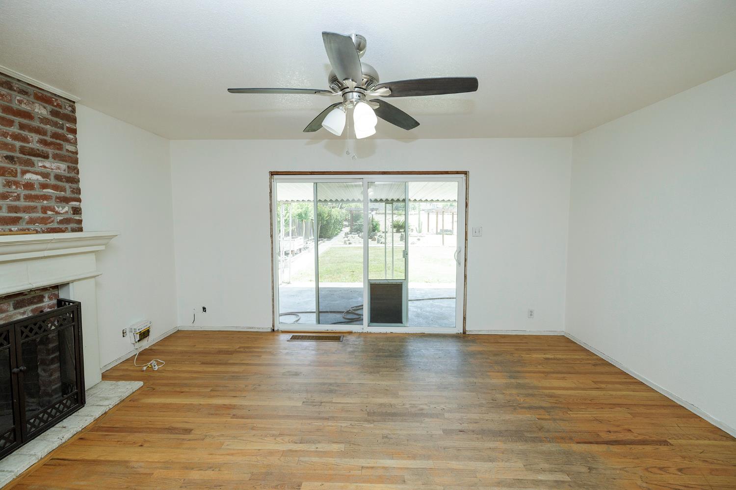 2754 West Swain Road Stockton, CA 95207 - Photo 15 of 56