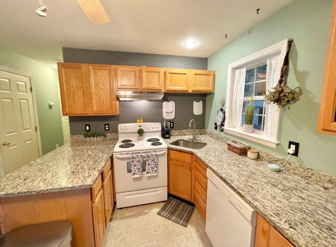 82 Lorry Lane Conway, NH 03813 - Photo 7 of 24 Gallery Image 7