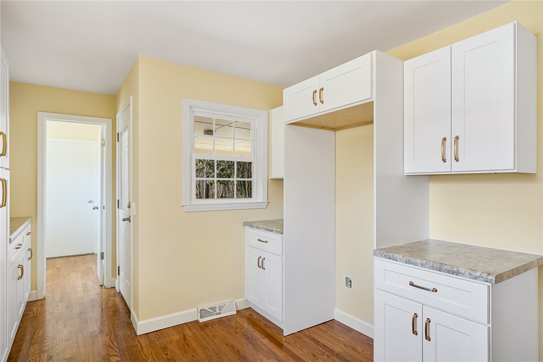 24 Joy Circle Walhalla, SC 29691 - Photo 11 of 26