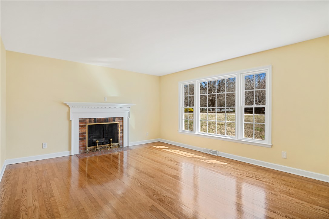 24 Joy Circle Walhalla, SC 29691 - Photo 3 of 26