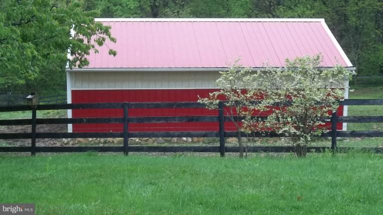 1918 East Deep Run Road Manchester, MD 21102 - Photo 1 of 20 Barn/stable on 3.86 acres