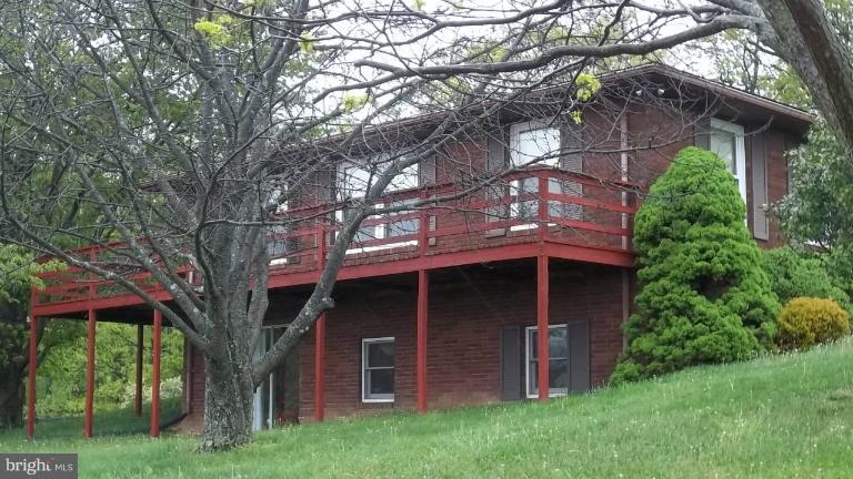 1918 East Deep Run Road Manchester, MD 21102 - Photo 6 of 20 Side view with full sized windows and deck