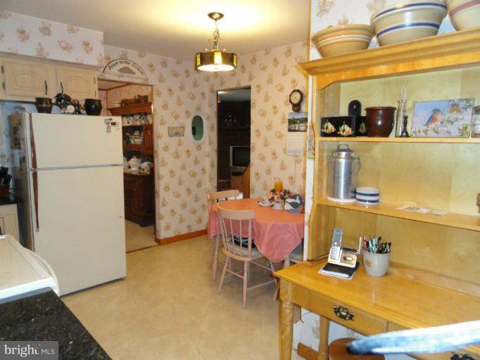 1918 East Deep Run Road Manchester, MD 21102 - Photo 8 of 20 Kitchen has granite countertops