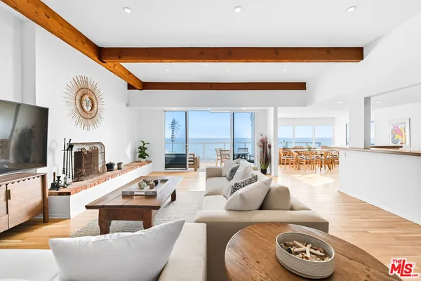 $30,000 | 21938 Pacific Coast Highway, Malibu, CA 90265