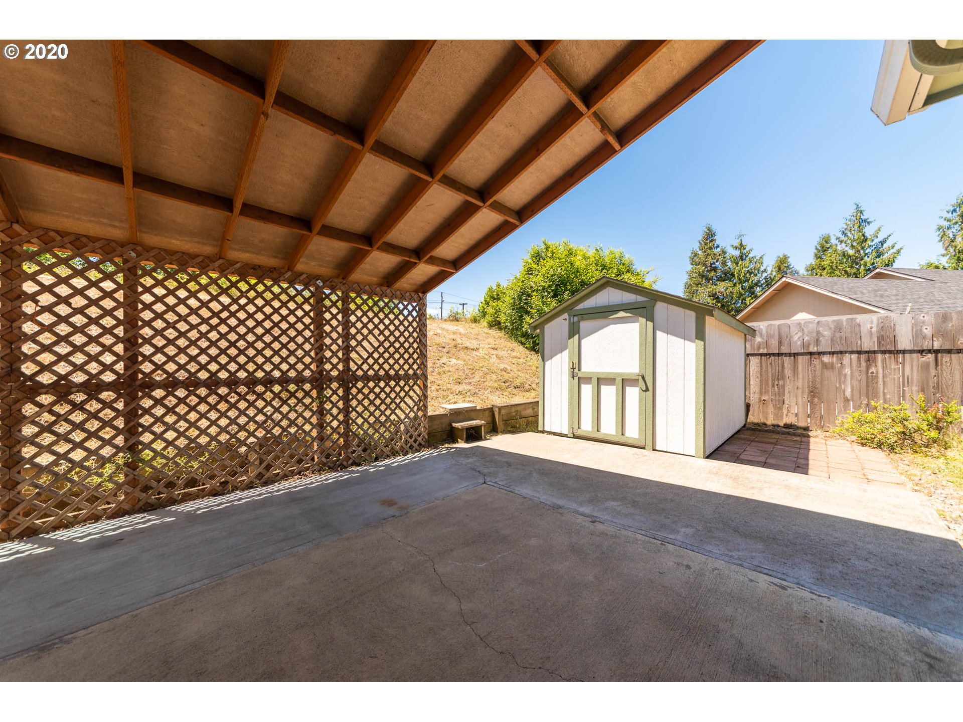 2309 Sony Loop Eugene, OR 97404 - Photo 23 of 31 Gallery Image 23