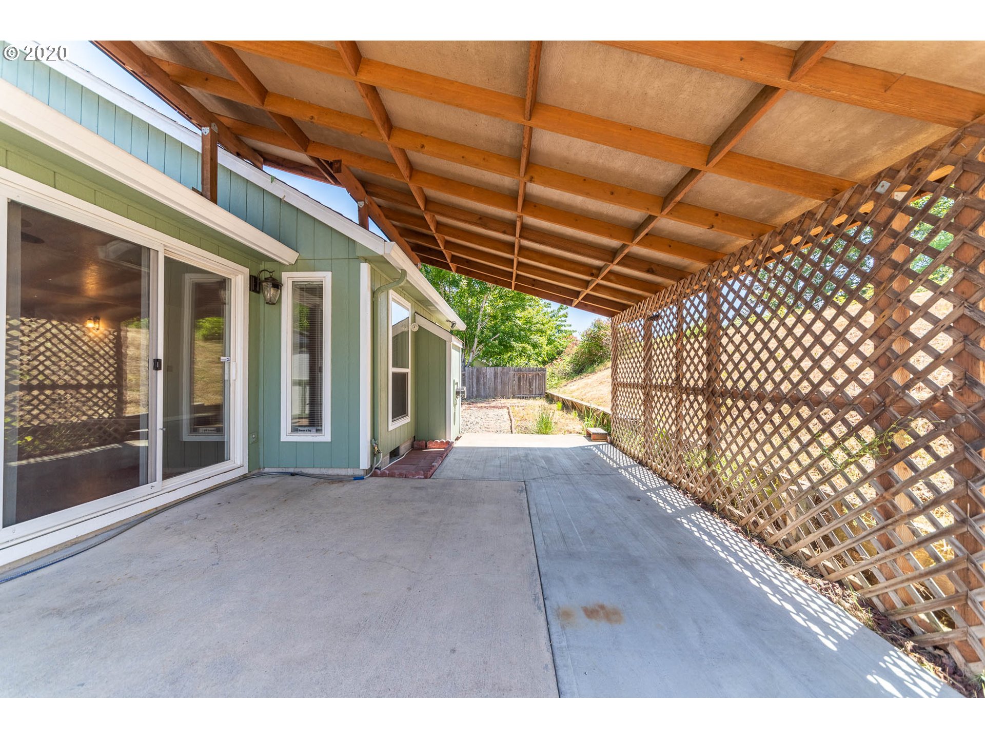 2309 Sony Loop Eugene, OR 97404 - Photo 28 of 31 Gallery Image 28